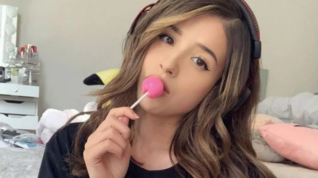 pokimane  - Among Us