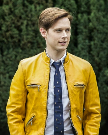 Dirk Gently